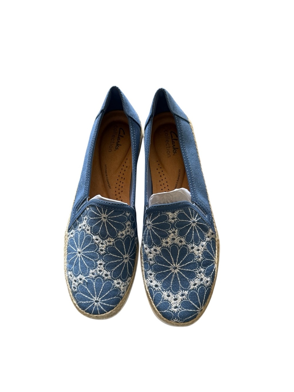 Clarks NIB Elaina Harbor Blue Denim Floral Slip-On Espadrille Flats, size 9